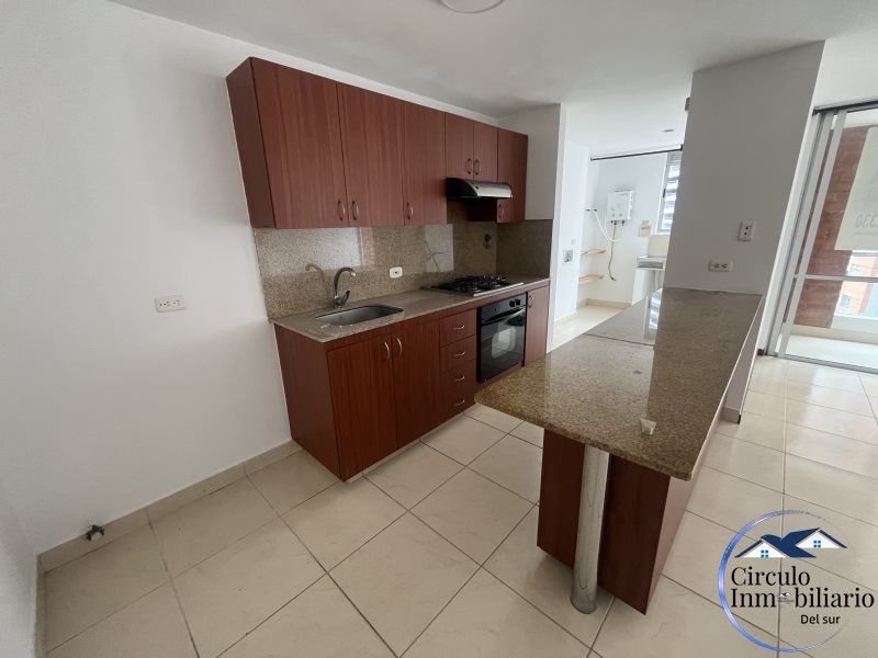 Apartamento en arriendo Antioquia Envigado Loma De Las Brujas 94 m2 Habitaciones 3 Baños 2 Garajes 2 Precio $4100000
