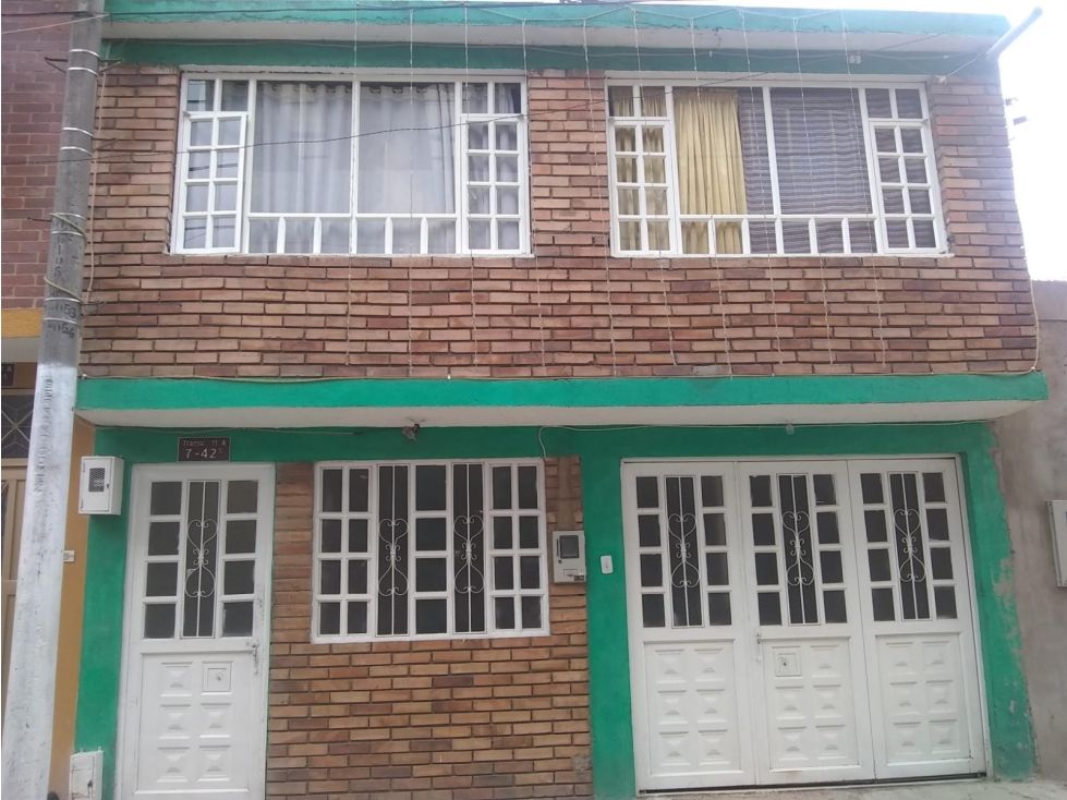 Casa en venta Cundinamarca Soacha Los Ducales Et I 144 m2 Habitaciones 4 Baños 2 Garajes 1 Precio $280000000