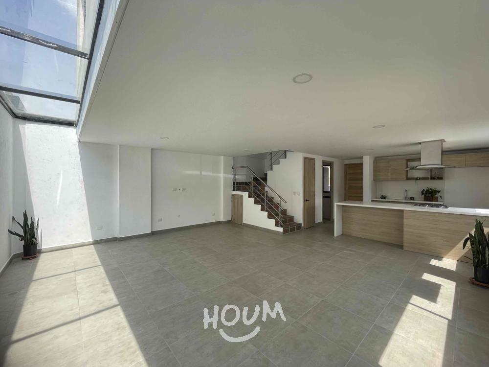 Casa en venta Antioquia Rionegro Ub Lotus Et I 220 m2 Habitaciones 4 Baños 3 Garajes 2 Precio $1200000000