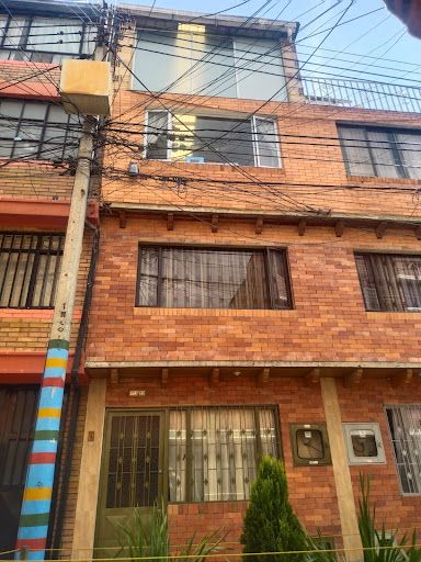 Casa en venta Cundinamarca Bogotá Villas De Granada 142 m2 Habitaciones 4 Baños 3 Garajes 0 Precio $450000000