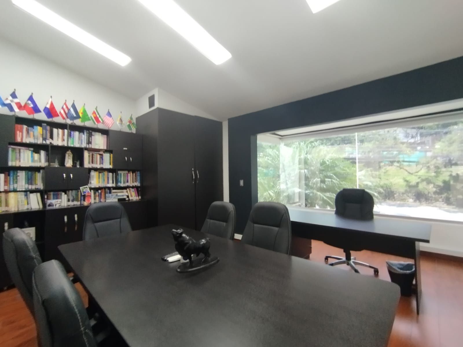 Casa en arriendo Antioquia Medellín El Poblado 420 m2 Habitaciones 7 Baños 5 Garajes 5 Precio $30000000