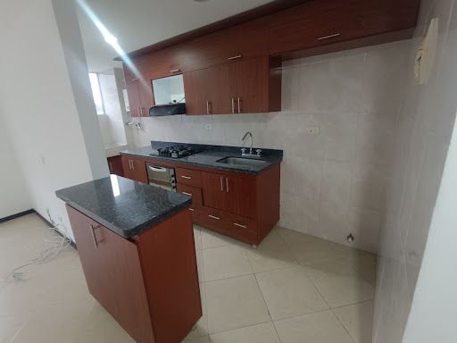 Apartamento en arriendo Antioquia Medellín Calasanz Parte Alta 80 m2 Habitaciones 3 Baños 2 Garajes 2 Precio $2800000