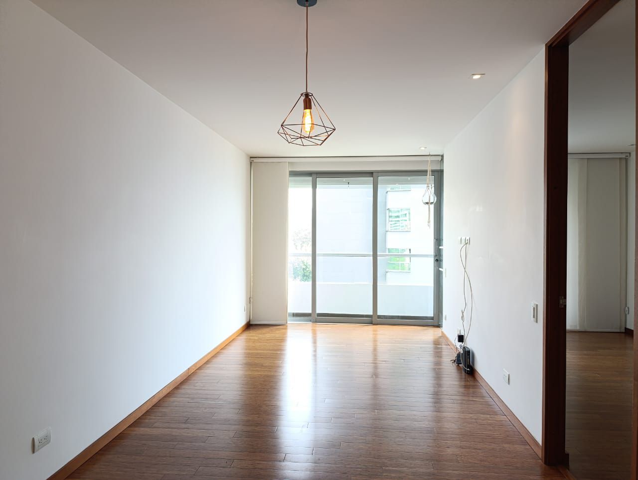 Apartamento en arriendo Antioquia Medellín El Tesoro 57 m2 Habitaciones 1 Baños 2 Garajes 2 Precio $4300000