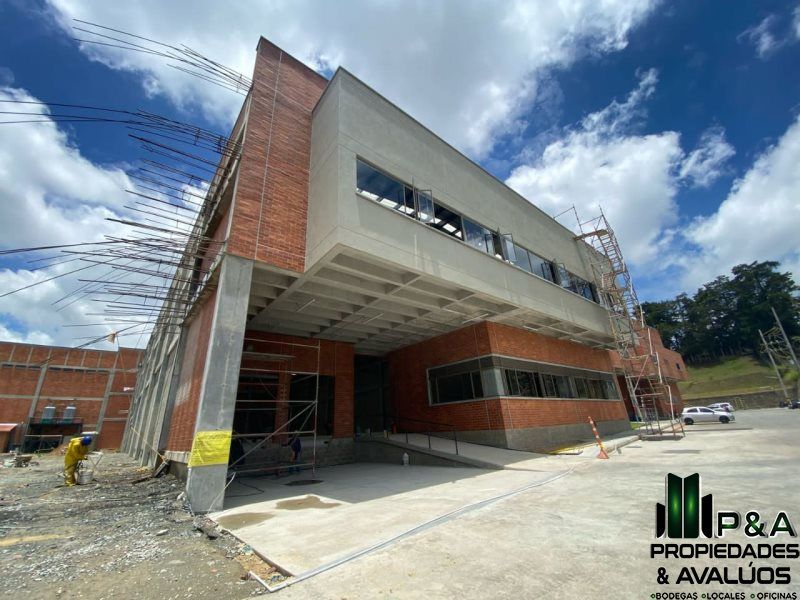 Bodega en arriendo Antioquia Rionegro Rionegro 1923 m2 Habitaciones 0 Baños 1 Garajes 2 Precio $55799470