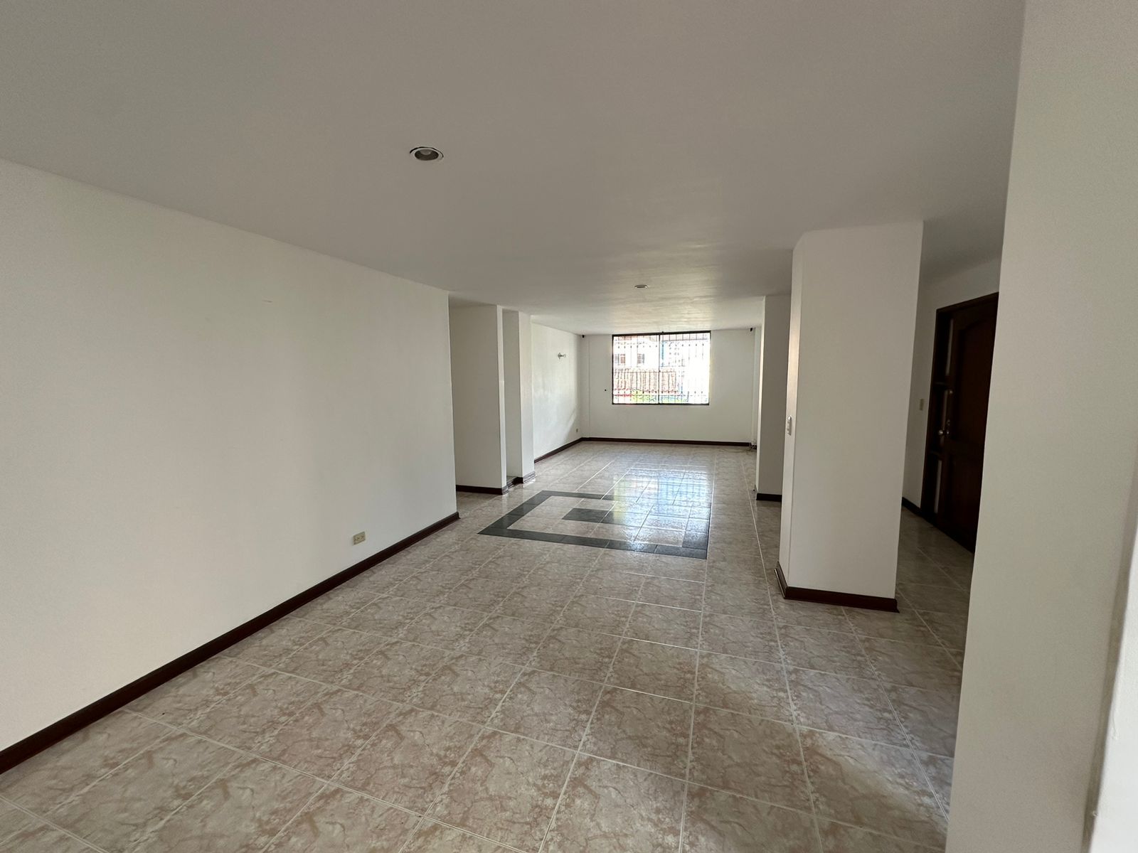 Apartamento en venta Tolima Ibagué Piedra Pintada 142 m2 Habitaciones 3 Baños 4 Garajes 3 Precio $460000000