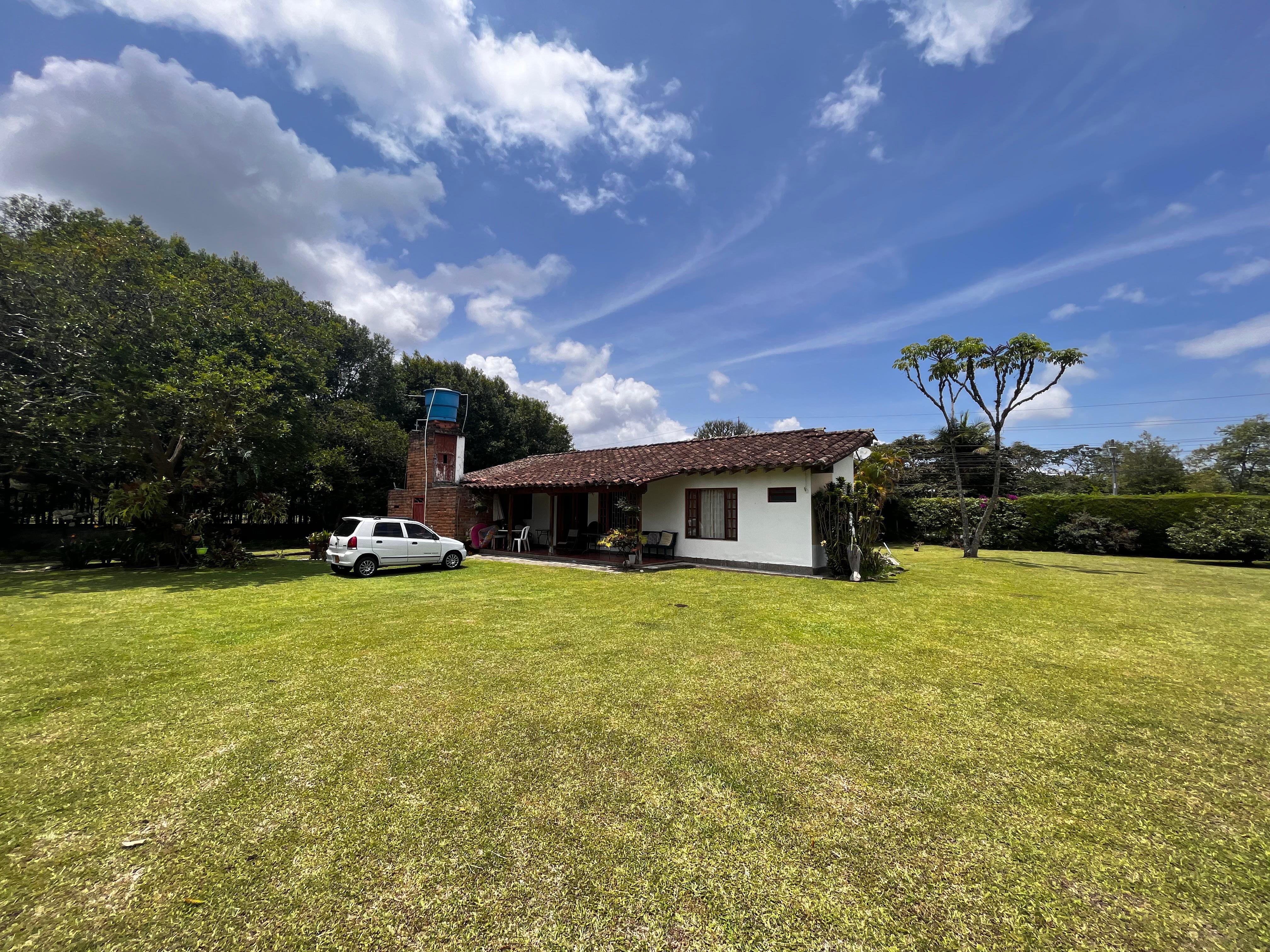 Finca en arriendo Antioquia Rionegro Rionegro 90 m2 Habitaciones 3 Baños 2 Garajes 5 Precio $5500000