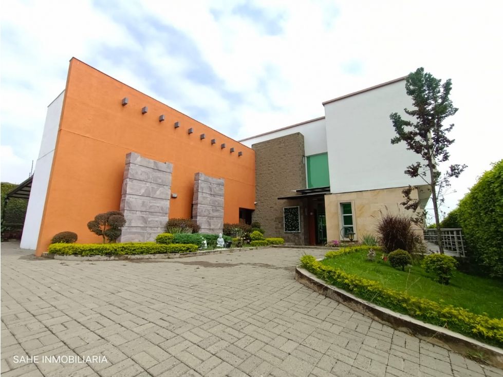 Casa en venta Valle Del Cauca Cali Parcelaciones Pance 400 m2 Habitaciones 7 Baños 6 Garajes 15 Precio $2800000000