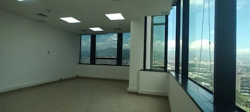 Oficina en venta Antioquia Medellín Alejandria 48 m2 Habitaciones 0 Baños 1 Garajes 1 Precio $622000000
