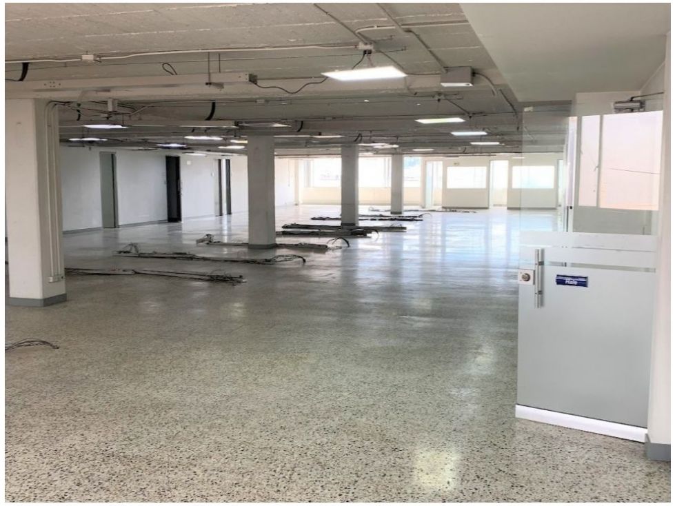 Bodega en arriendo Cundinamarca Bogotá La Camelia 3500 m2 Habitaciones 0 Baños 10 Garajes 8 Precio $68000000