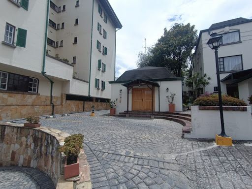 Casa en venta Cundinamarca Bogotá Niza Suba 224 m2 Habitaciones 4 Baños 6 Garajes 4 Precio $1360000000