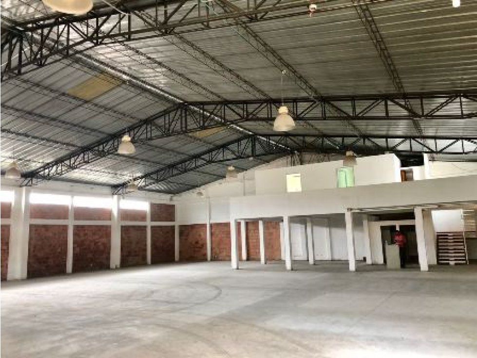 Bodega en venta Meta Villavicencio Centro 640 m2 Habitaciones 0 Baños 3 Garajes 0 Precio $1200000000