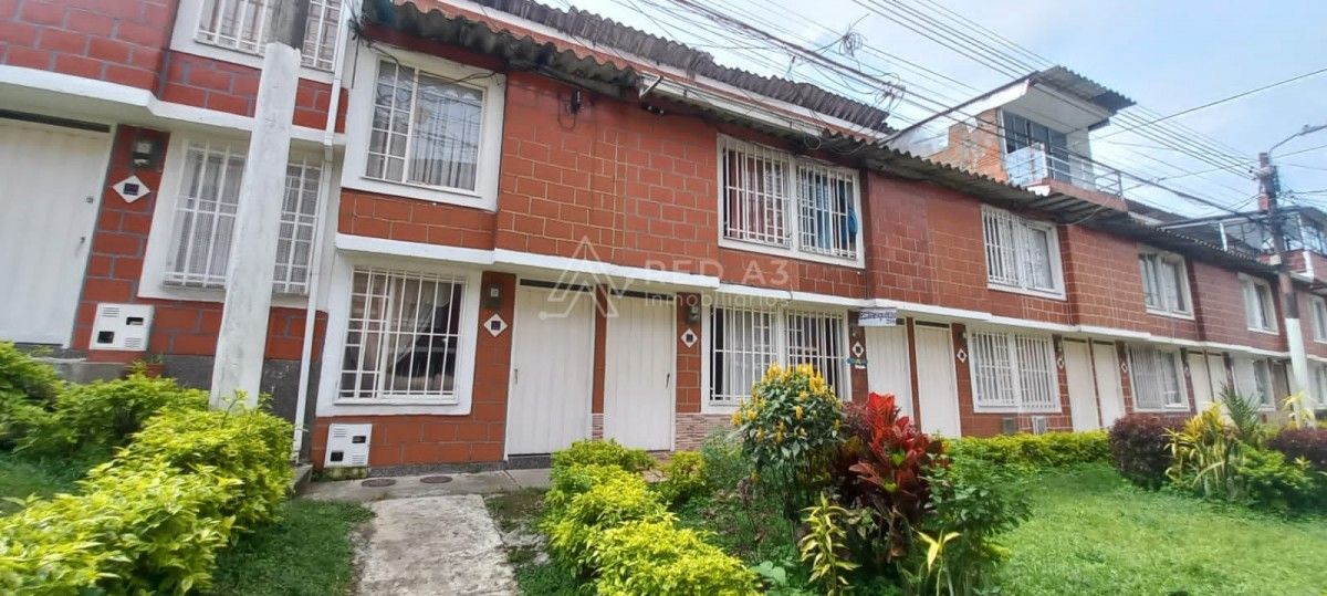 Casa en venta Risaralda Dosquebradas Bosques De La Acuarela Et Iii 63 m2 Habitaciones 3 Baños 2 Garajes 2 Precio $185000000