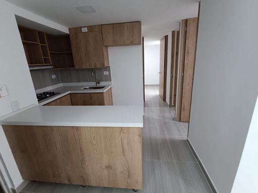 Apartamento en arriendo Antioquia Medellín Pajarito 60 m2 Habitaciones 3 Baños 0 Garajes 2 Precio $1400000