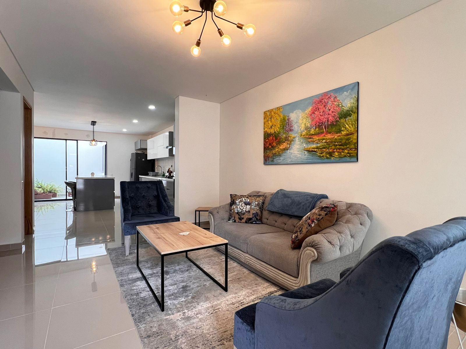 Casa en venta Antioquia Rionegro Centro 163 m2 Habitaciones 4 Baños 4 Garajes 2 Precio $1150000000