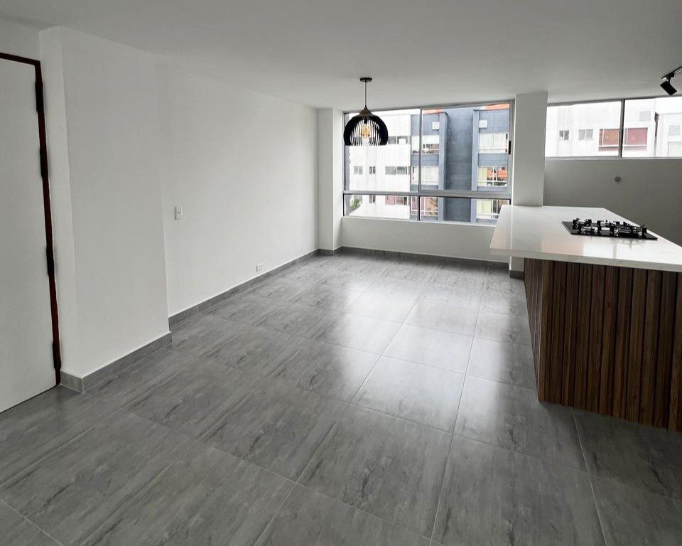 Apartamento en arriendo Antioquia Medellín Medellín 110 m2 Habitaciones 3 Baños 2 Garajes 3 Precio $4700000