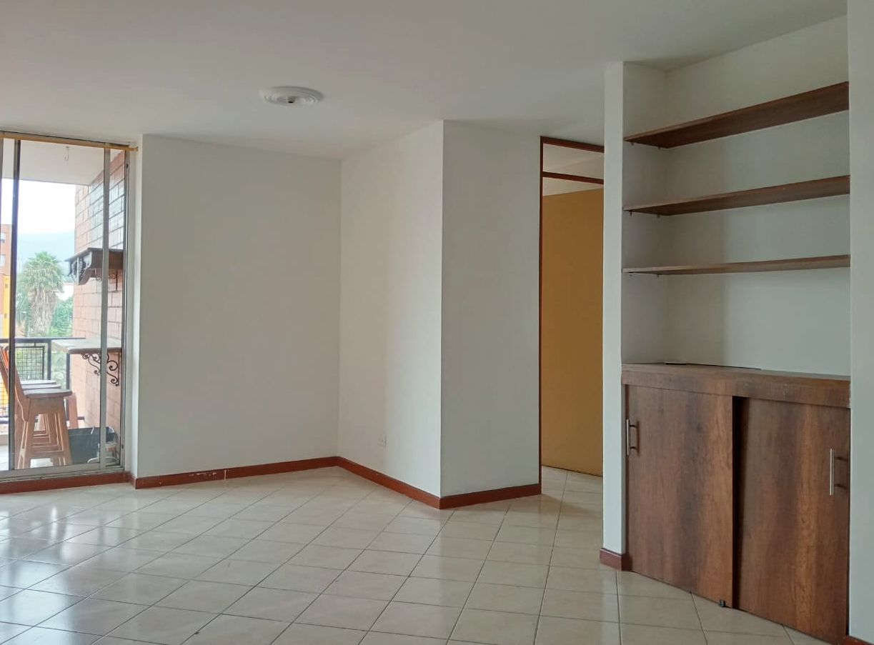 Apartamento en venta Antioquia Medellín La Floresta 78 m2 Habitaciones 3 Baños 2 Garajes 2 Precio $450000000