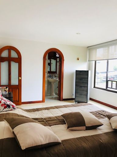 Apartaestudio en venta Risaralda Pereira Pinares De San Martin 55 m2 Habitaciones 1 Baños 2 Garajes 1 Precio $230000000