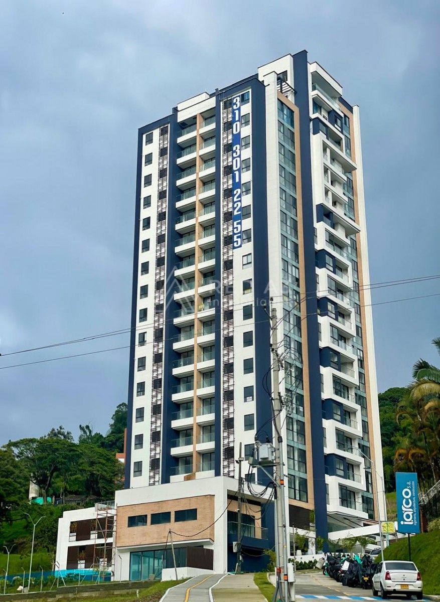 Apartamento en arriendo Risaralda Pereira La Julita 130 m2 Habitaciones 3 Baños 2 Garajes 3 Precio $7150000