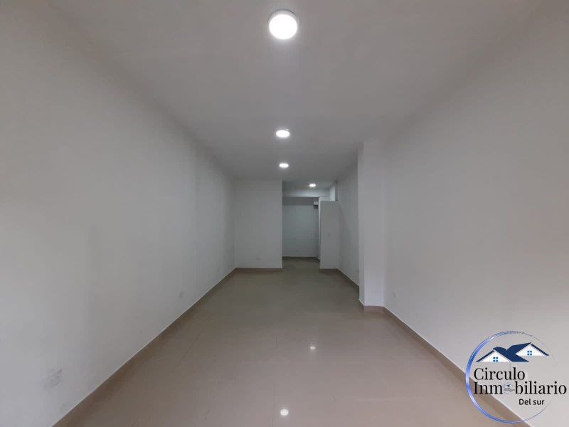 Local en arriendo Antioquia Envigado Zona Centro 35 m2 Habitaciones 0 Baños 0 Garajes 1 Precio $2600000