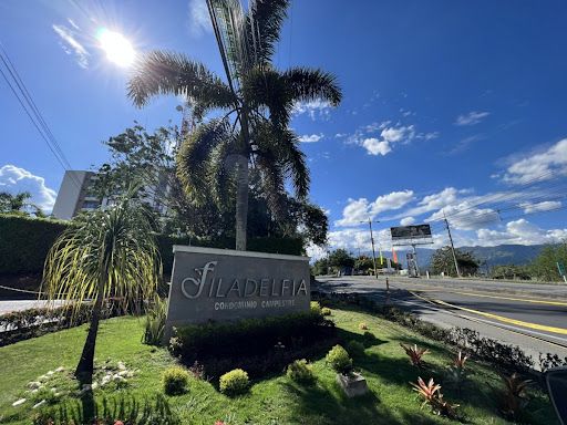 Casa en venta Tolima Ibagué Mirolindo 300 m2 Habitaciones 3 Baños 4 Garajes 3 Precio $1200000000