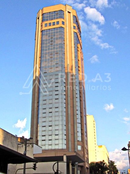 Oficina en venta Risaralda Pereira Sector Plaza De Bolivar 149 m2 Habitaciones 0 Baños 4 Garajes 4 Precio $894000000