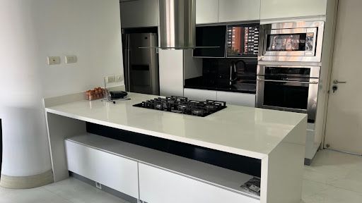 Apartamento en arriendo Antioquia Envigado El Esmeraldal 165 m2 Habitaciones 3 Baños 4 Garajes 2 Precio $9500000