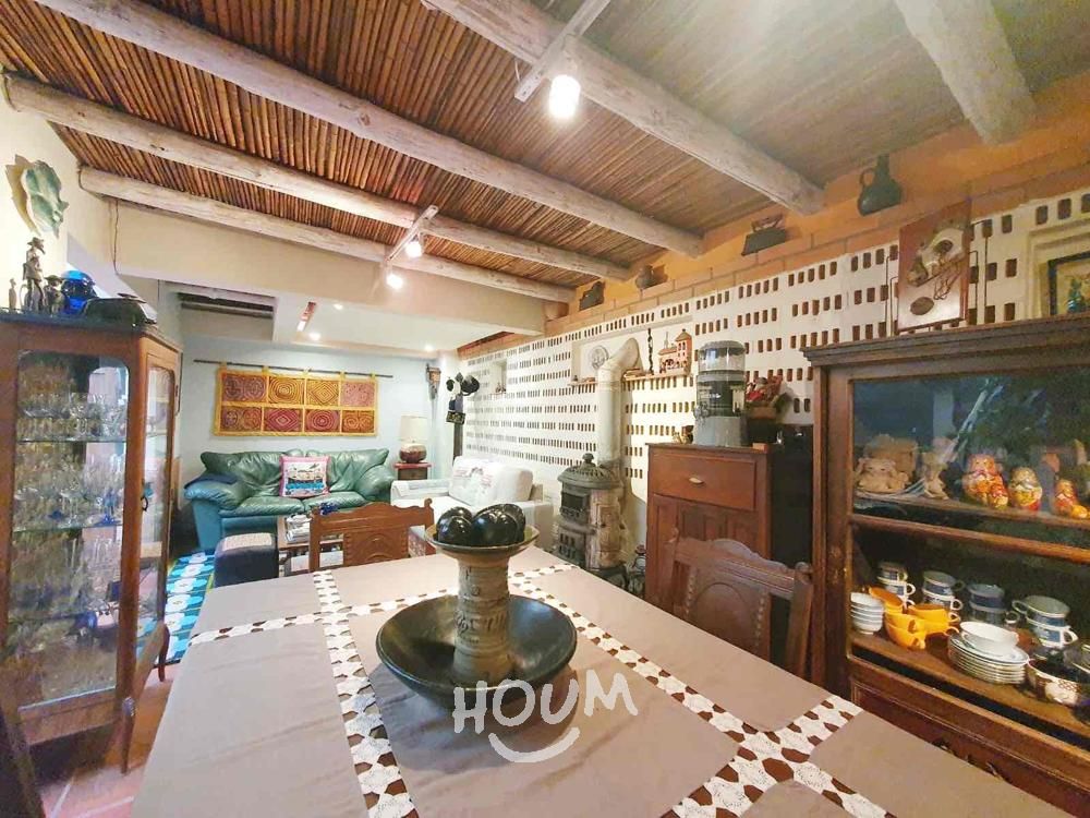 Casa en venta Cundinamarca Bogotá Las Aguas 192 m2 Habitaciones 8 Baños 4 Garajes 0 Precio $1300000000