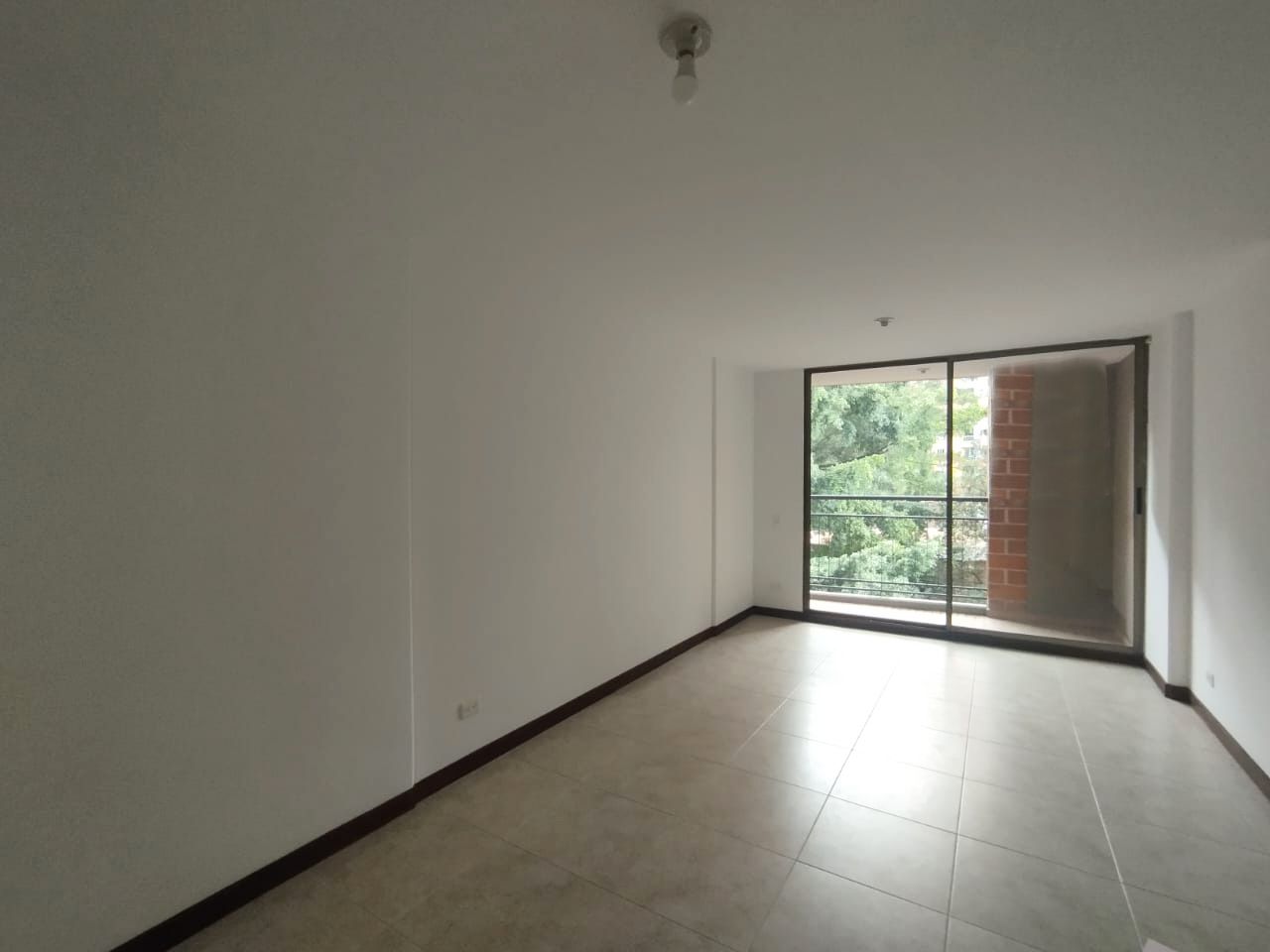 Apartamento en arriendo o venta Antioquia Medellín Castropol 78 m2 Habitaciones 3 Baños 2 Garajes 2 Precio venta $595000000 Precio arriendo $3600000