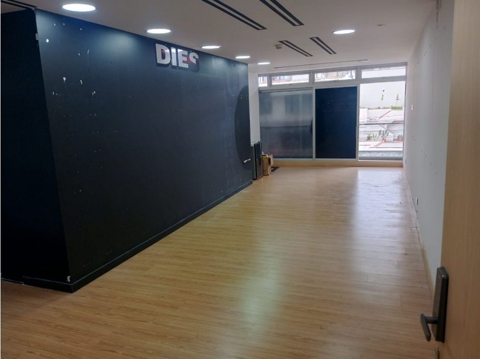 Oficina en venta Caldas Manizales Palo Grande 45 m2 Habitaciones 0 Baños 0 Garajes 2 Precio $330000000