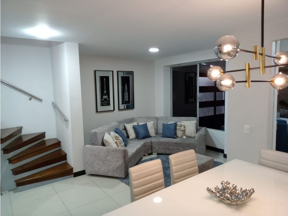Casa en venta Risaralda Pereira Br Pinares De San Martin 203 m2 Habitaciones 3 Baños 3 Garajes 2 Precio $750000000