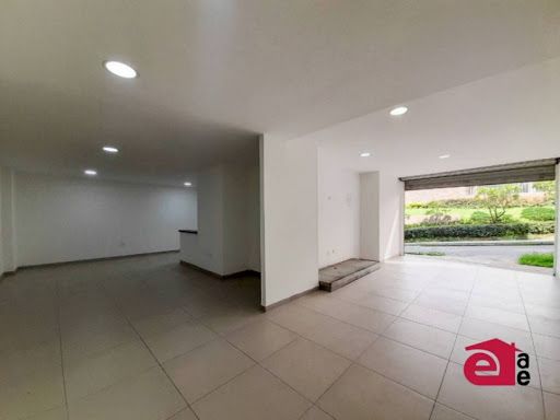 Local en arriendo Antioquia Itagüí Ditaires 70 m2 Habitaciones 0 Baños 1 Garajes 0 Precio $3000000