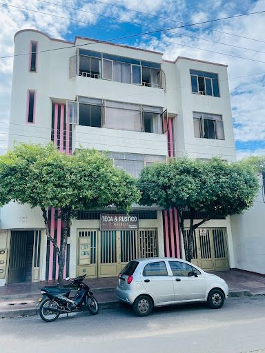 Edificio en venta Huila Neiva El Estadio 598 m2 Habitaciones 10 Baños 8 Garajes 4 Precio $1200000000