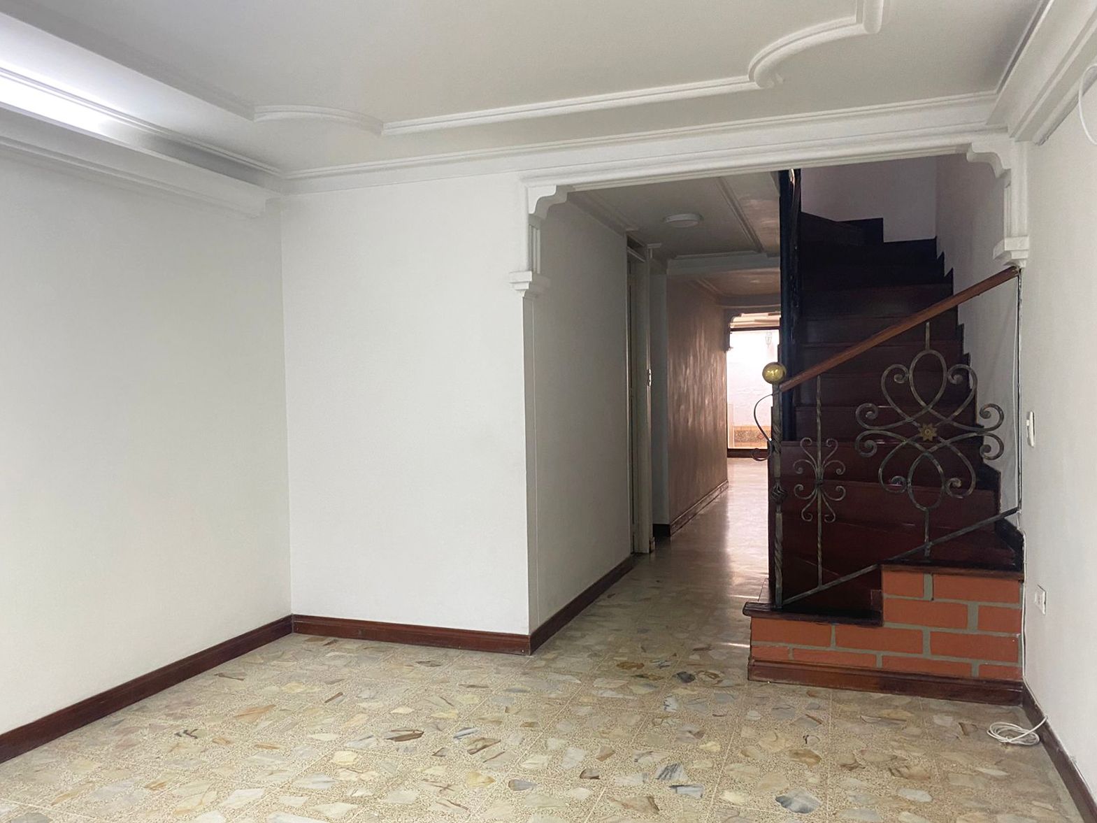 Casa en arriendo Antioquia Envigado La Paz 153 m2 Habitaciones 3 Baños 4 Garajes 2 Precio $3650000