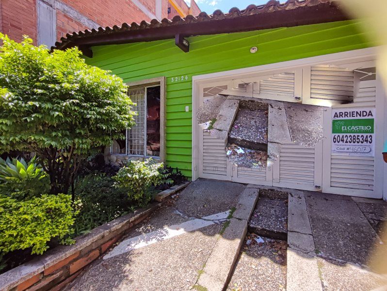 Local en arriendo Antioquia Medellín Fatima 200 m2 Habitaciones 0 Baños 2 Garajes 1 Precio $6800000