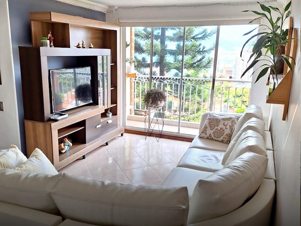 Apartamento en arriendo Antioquia Medellín Castropol 87 m2 Habitaciones 3 Baños 2 Garajes 2 Precio $7700000