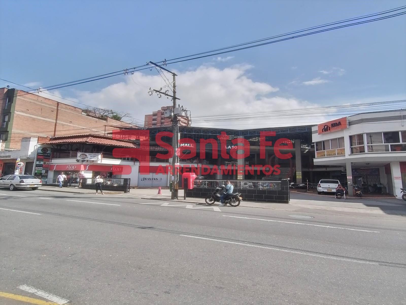 Local en arriendo Antioquia Medellín La America 54 m2 Habitaciones 0 Baños 1 Garajes 1 Precio $2600000