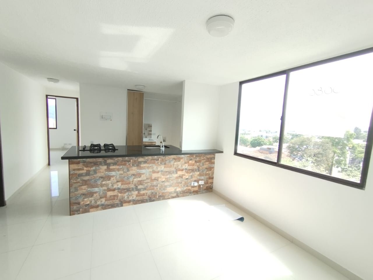Apartamento en arriendo Antioquia Medellín Jesus Nazareno 65 m2 Habitaciones 2 Baños 2 Garajes 1 Precio $2300000
