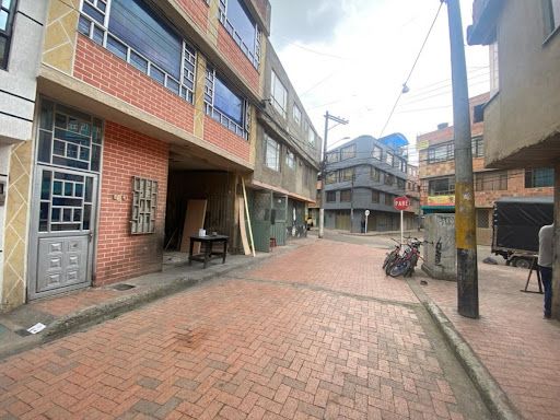 Casa en venta Cundinamarca Bogotá El Palmar 140 m2 Habitaciones 5 Baños 3 Garajes 1 Precio $315000000