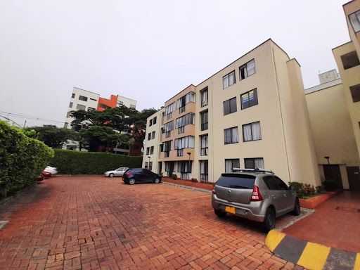 Apartamento en venta Valle Del Cauca Cali Cuarto De Legua - Guadalupe 90 m2 Habitaciones 3 Baños 2 Garajes 1 Precio $300000000