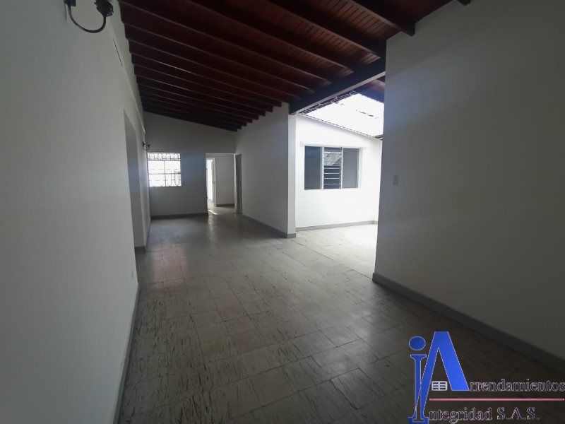 Casa en arriendo Antioquia Medellín Fatima 200 m2 Habitaciones 3 Baños 3 Garajes 1 Precio $7000000