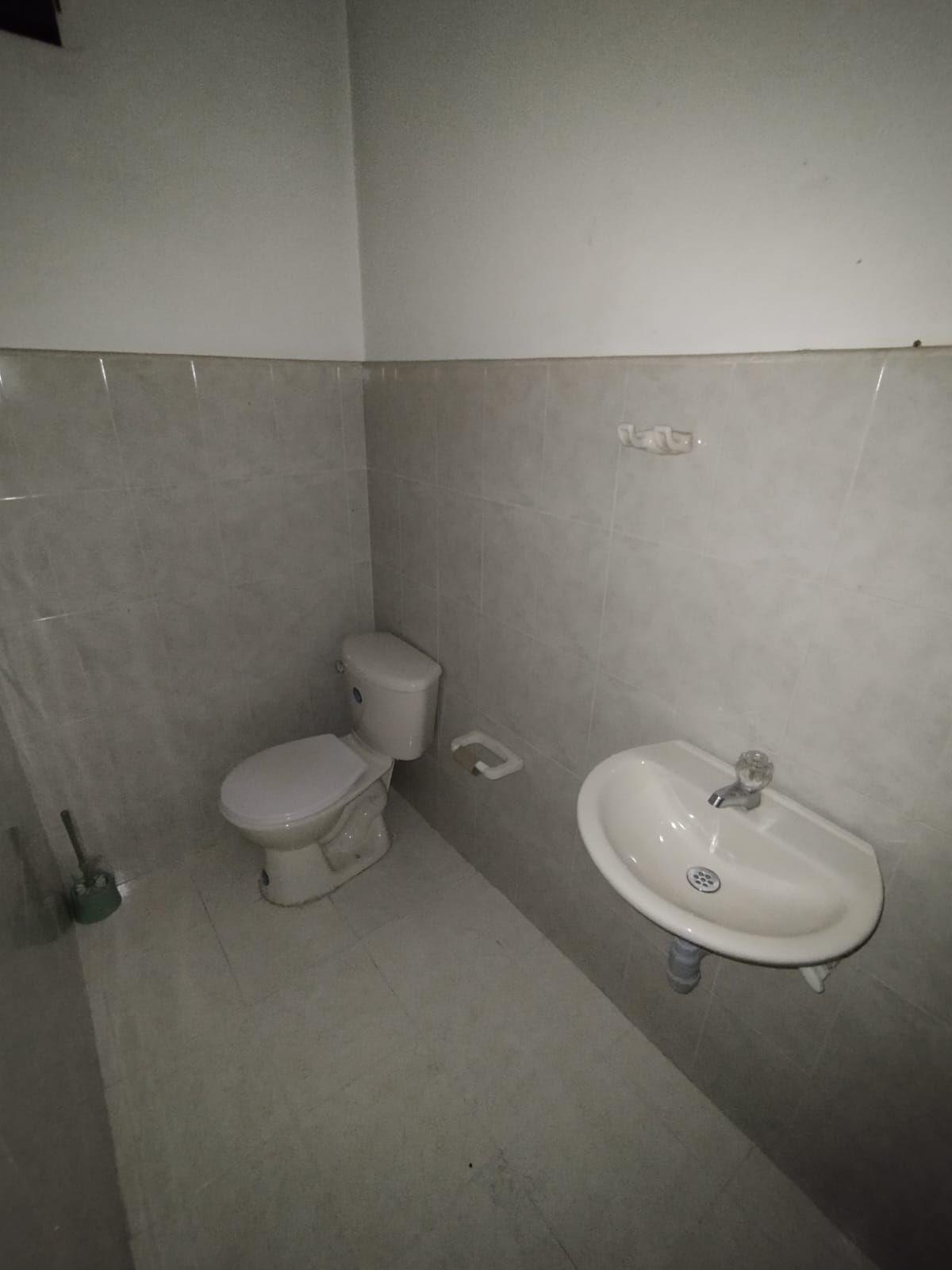 Oficina en venta Antioquia Medellín La Candelaria 280 m2 Habitaciones 0 Baños 6 Garajes 1 Precio $580000000