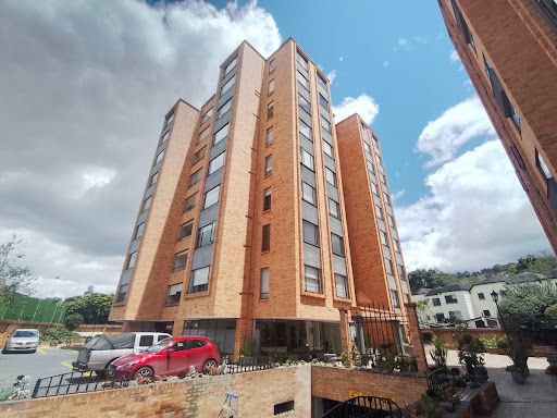 Apartamento en venta Cundinamarca Bogotá Niza Suba 93 m2 Habitaciones 3 Baños 2 Garajes 2 Precio $630000000