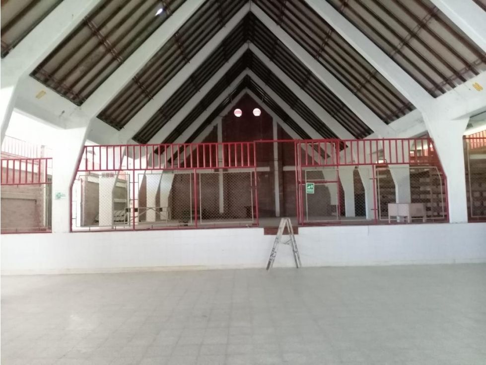 Bodega en arriendo Meta Villavicencio Pinos 800 m2 Habitaciones 0 Baños 1 Garajes 8 Precio $12000000