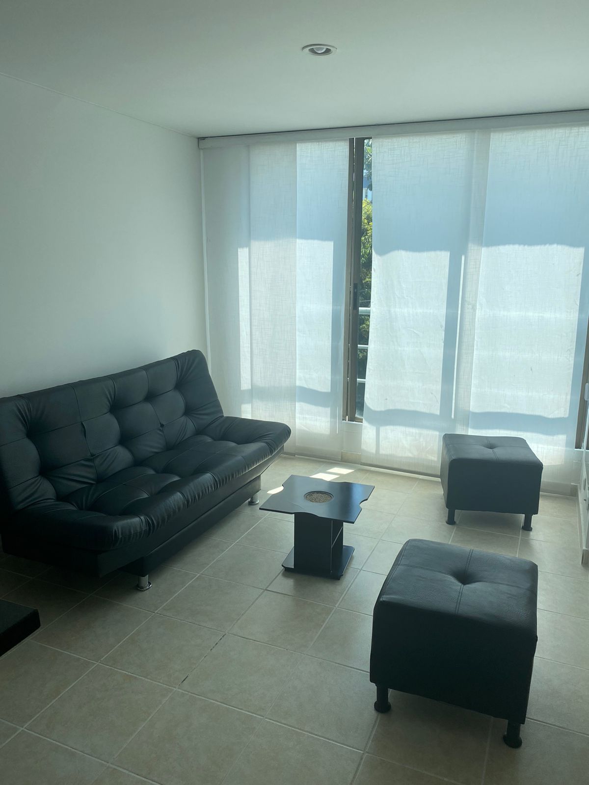 Apartaestudio en venta Risaralda Pereira Los Angeles 39 m2 Habitaciones 1 Baños 0 Garajes 2 Precio $260000000