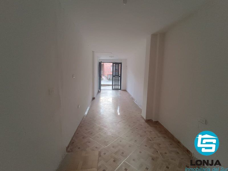 Local en arriendo Antioquia Itagüí Satexco 25 m2 Habitaciones 0 Baños 0 Garajes 1 Precio $1200000