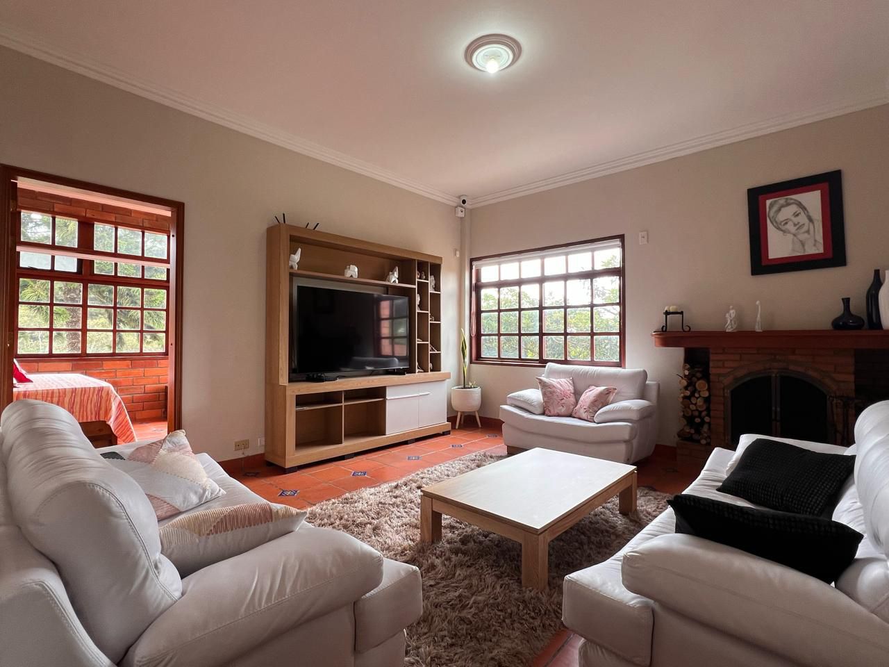 Casa en venta Antioquia Rionegro Rionegro 270 m2 Habitaciones 3 Baños 4 Garajes 4 Precio $2550000000