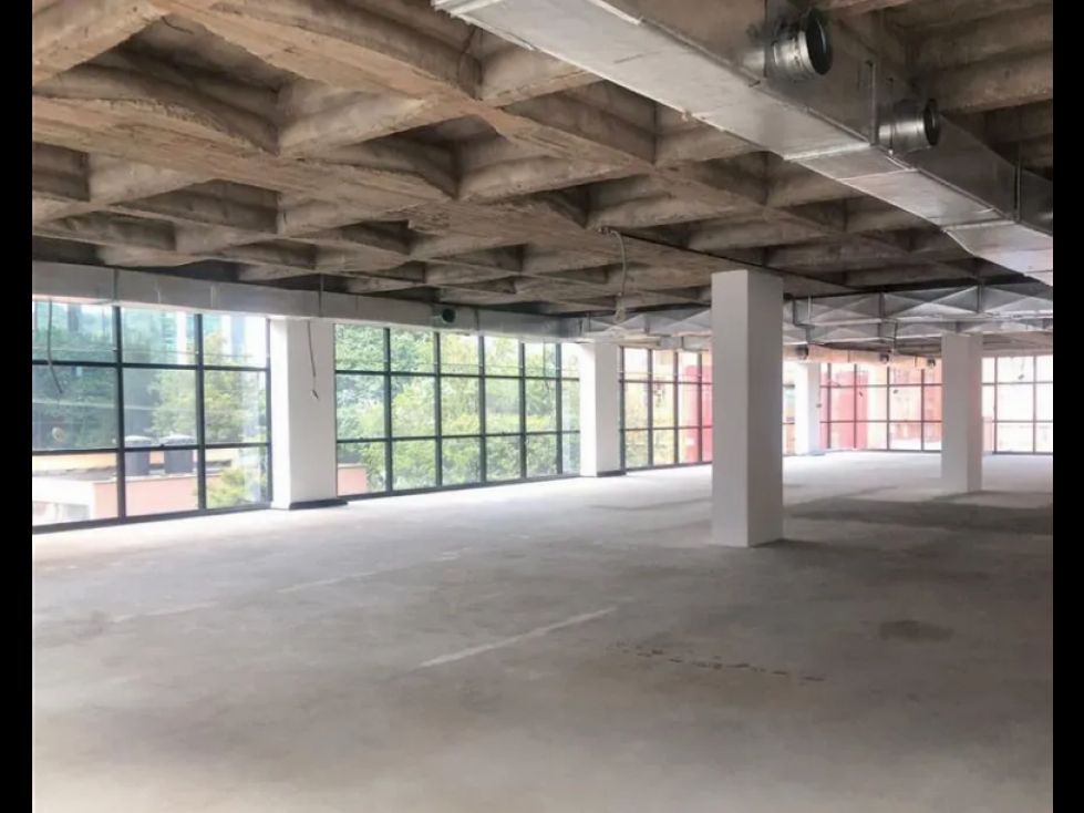 Oficina en arriendo Cundinamarca Bogotá Emaus 978 m2 Habitaciones 0 Baños 6 Garajes 19 Precio $84022914