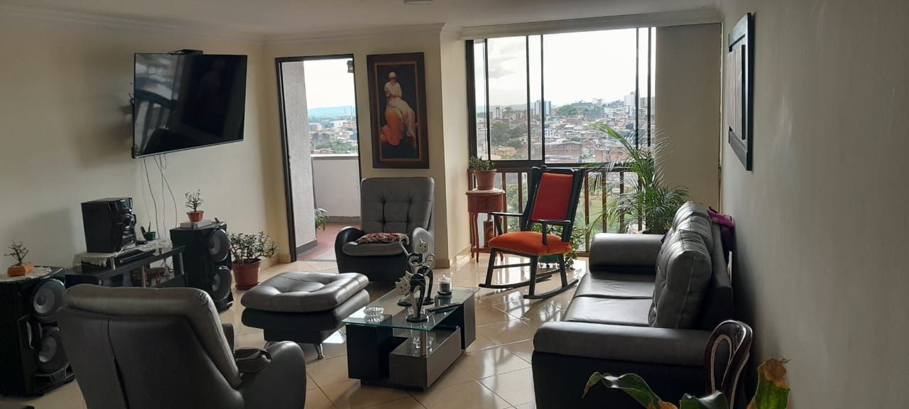 Apartamento en venta Risaralda Pereira Sector Plaza De Bolivar 156 m2 Habitaciones 3 Baños 2 Garajes 3 Precio $430000000