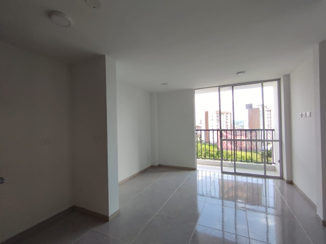 Apartamento en arriendo o venta Risaralda Dosquebradas La Macarena 61 m2 Habitaciones 3 Baños 2 Garajes 2 Precio venta $280000000 Precio arriendo $1500000