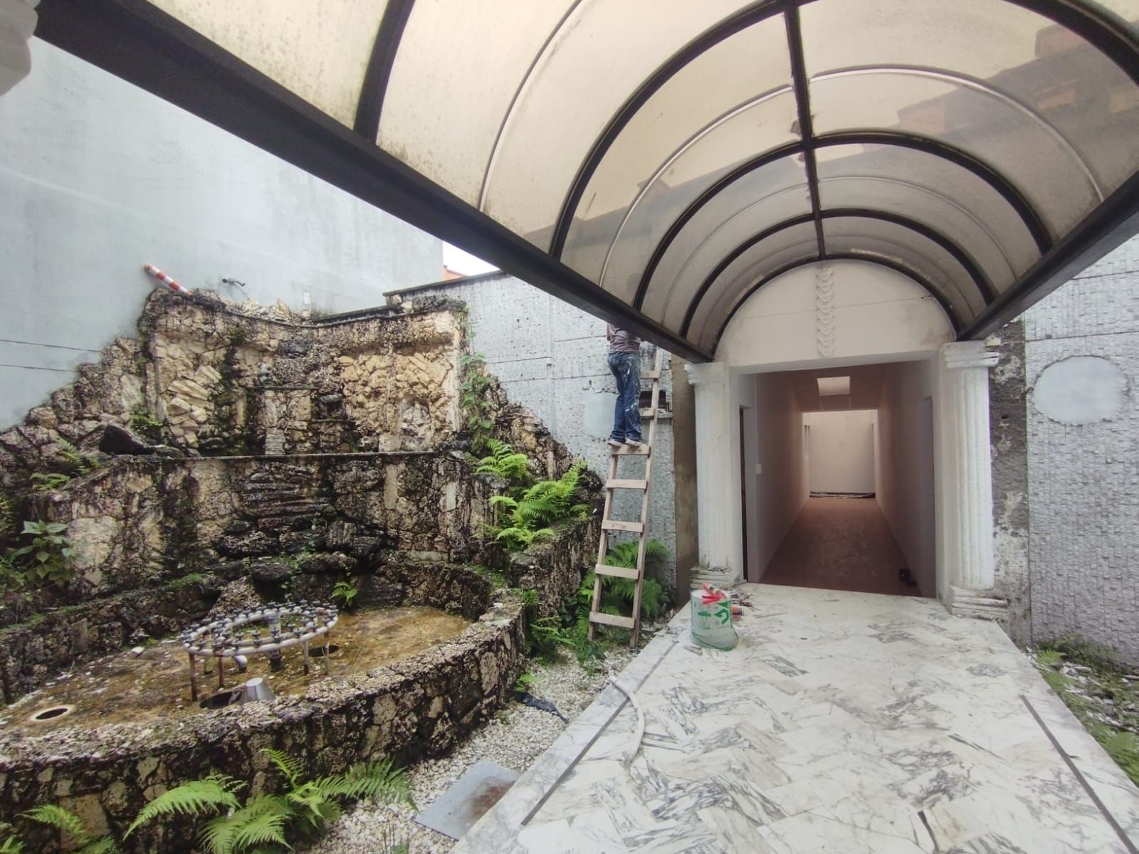 Casa en arriendo Risaralda Pereira Los Angeles 500 m2 Habitaciones 11 Baños 6 Garajes 3 Precio $9000000